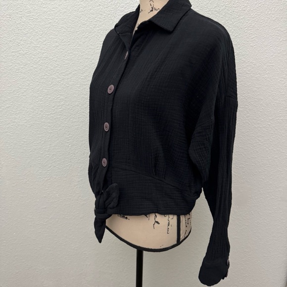 Free People Sunstreaks Tie Front Top Blouse Size Small - Picture 9 of 13